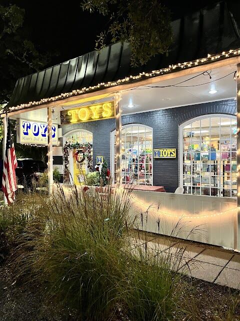 Miner's Big Stuff Doll & Toy Store, Ocean Springs