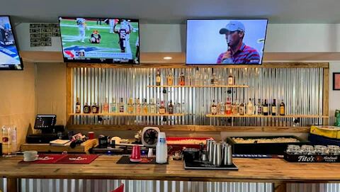 The Salty Peach Bar, Ocean Springs