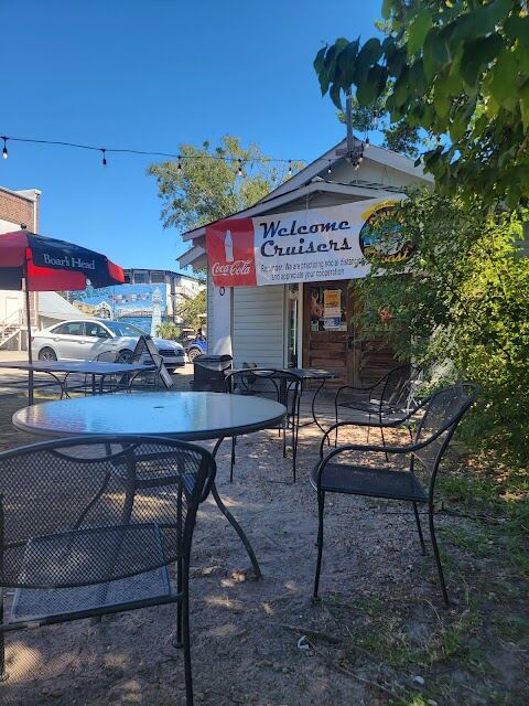 Lil' Market Deli & Bagelry, Ocean Springs